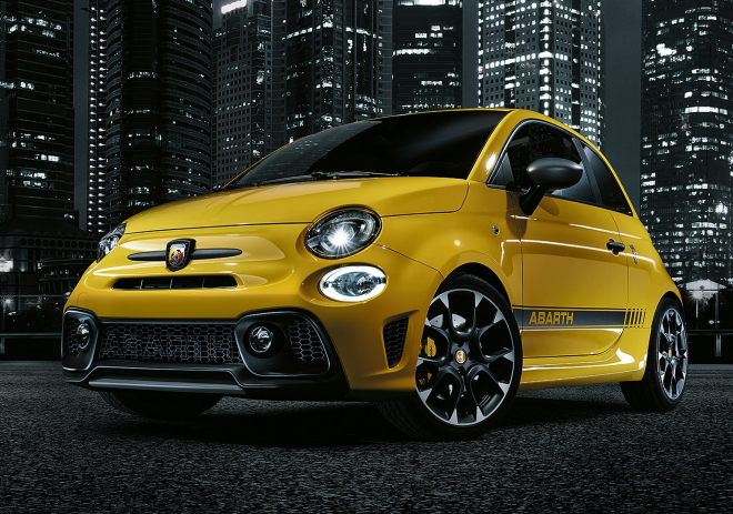 Abarth 595 2016: velký facelift přinesl více koní, samosvor i nové barvy