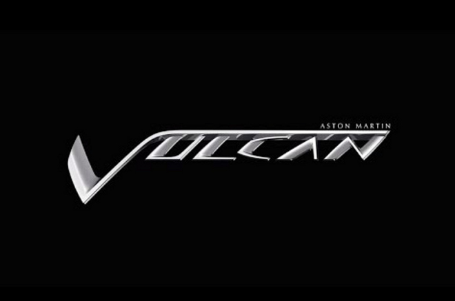 Aston Martin Vulcan se ukázal na dalším videu, zní až brutálně