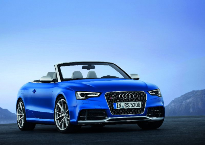 Audi RS5 Cabriolet představeno, nechte si zazpívat od atmosférické V8