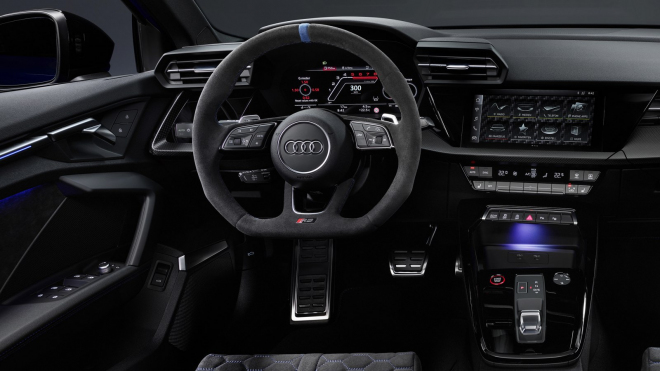 Venku je první auto třídy Škody Octavia schopné uhánět 300 km/h, může být i poslední takové