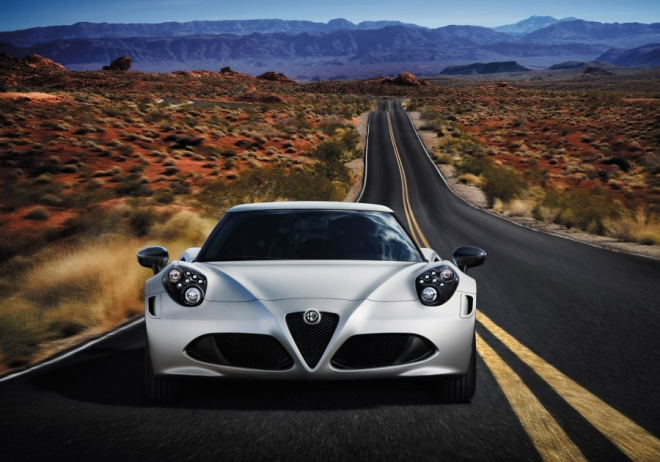 Alfa Romeo 4C: venku jsou nové detaily o technice a výbavě, jsou už konečné?