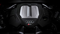 Nové Audi RS6 nachytali při testech. Má znovu spalovací motor, i když takové auto už vůbec nemělo existovat