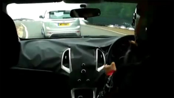 Video: nový Opel Astra poráží VW Golf 6 a Ford Focus II