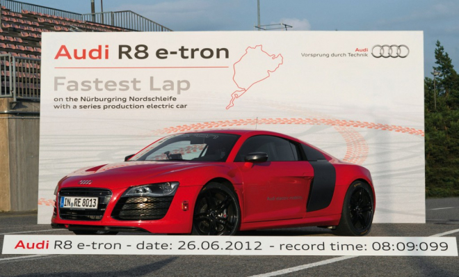 Audi R8 e-tron: elektromobil Audi zvládl Nordschleife za 8:09 min