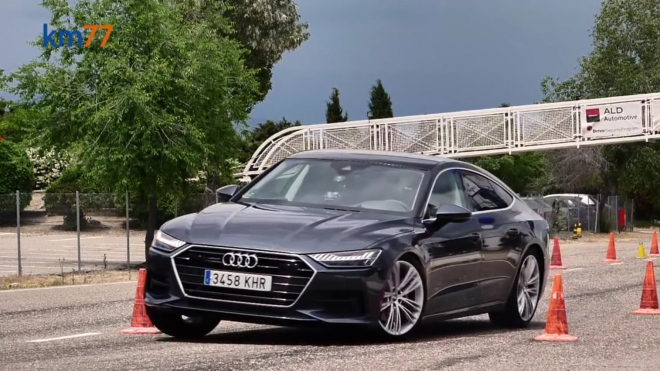 Nové Audi A7 ohromilo v losím testu. Jako by popíralo své rozměry i hmotnost