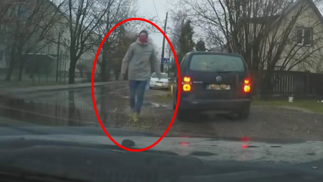 Agresor ve VW vytáhl golfovou hůl a šel se bít, pak přišla studená sprcha (video)
