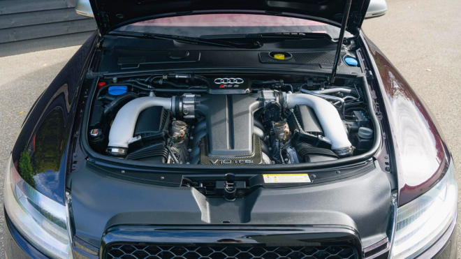 Někdo si za zlatých časů Audi koupil jeho superkombík v unikátní vrcholné verzi. Až teď ho prodává a je to rána