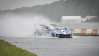 Arrinera Hussarya GT: polský sporťák skutečně jezdí, nezastaví ho ani silný déšť (+ video)
