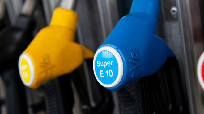 Ceny benzinu a nafty v Německu skokově stouply, české pumpy v pohraničí čekají žně