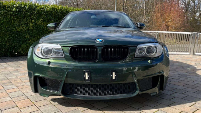 Němci nacpali do bavorského vdolku motor V10 s 650 koňmi. Spáč jedoucí 335 km/h může být váš