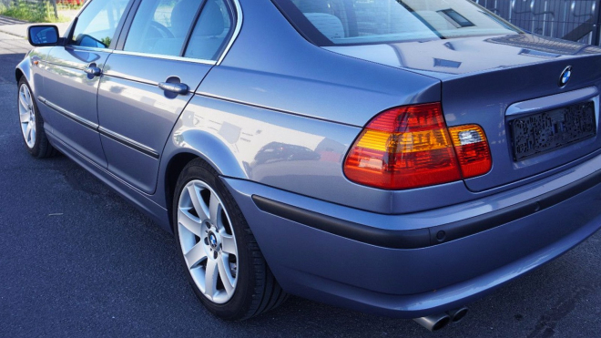 K mání je jedno z posledních málo jetých BMW 3 ze zlatých časů značky s nejlepším motorem, navíc velmi levně