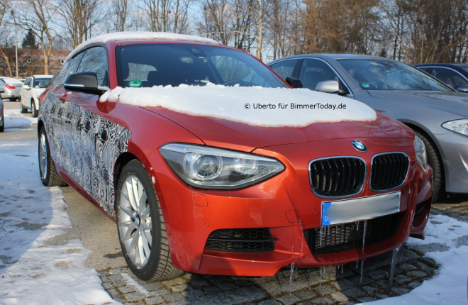 BMW M135i a 135i xDrive potvrzeny únikem katalogu příslušenství