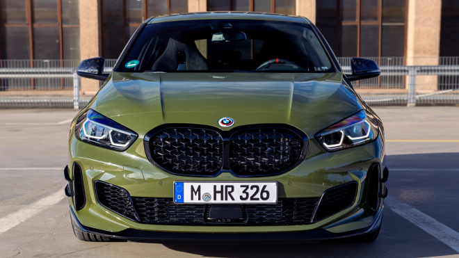 BMW zdevastovalo vrcholnou verzi řady 1 tak moc, že dostává nakopáno od VW Golf, je o hodně horší úplně ve všem
