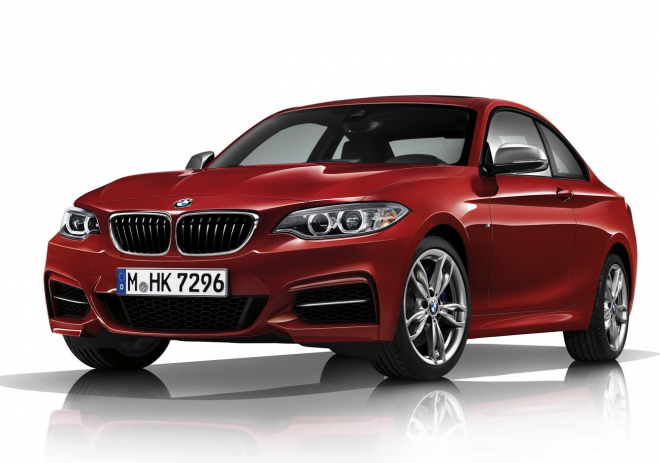 BMW M140i a M240i oficiálně. Jsou silnější, stejně jako 120i, 125i a 230i