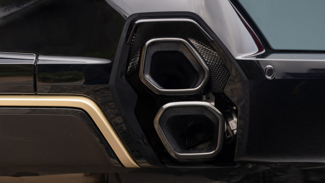 Analytik zkusil vykreslit ošklivý propadák BMW jako úspěch, spíš tím podtrhl jeho mizérii