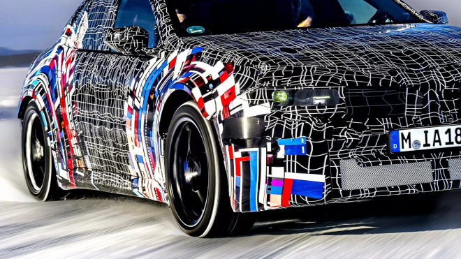 BMW potvrdilo, že jeho nová elektrická M3 bude předstírat všechno to, co měla nahradit něčím lepším