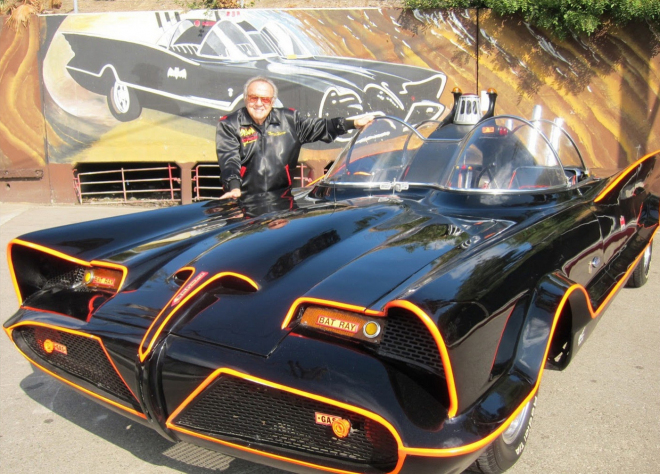 Zemřel George Barris, tvůrce původního Batmobilu či KITTu se dožil 89 let