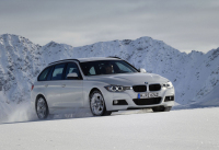 BMW od léta 2013: více vozů s xDrive, nová 335d a Launch Control pro „neeMka”