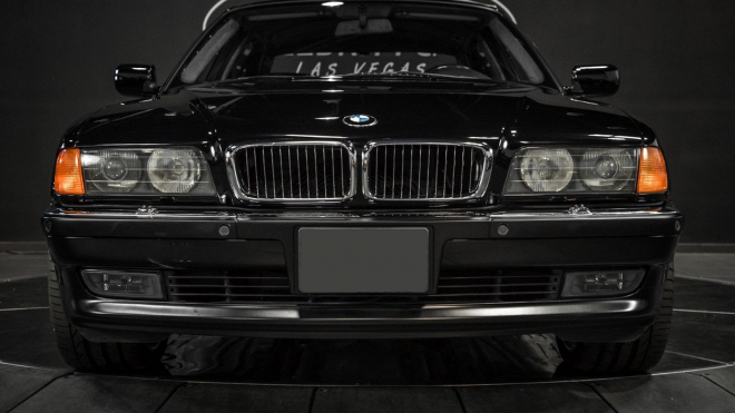 Auto, ve kterém byl zavražděn Tupac Shakur, už roky nikdo nechce, divit se absolutně není čemu