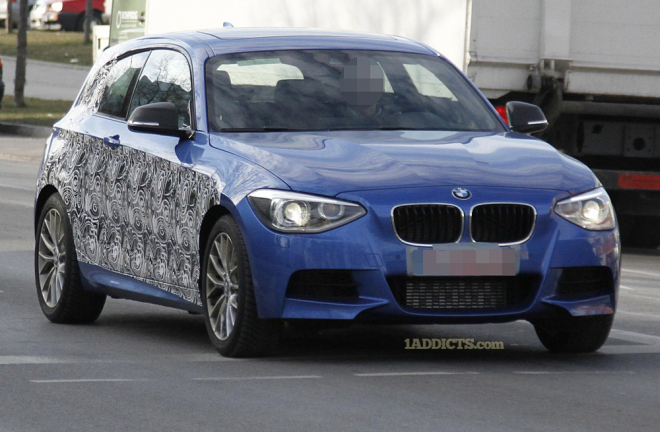 BMW 1 F21 přistiženo: třídveřový hatchback s M paketem, nebo M135i?