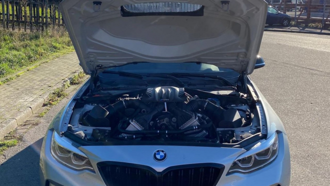 Majitel tuningové firmy vtrhl do skladů BMW a vzal, co šlo, stvořil extrémní unikát