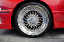 L'autorité vend la légendaire BMW M3 E30 saisie par des criminels, l'acheter demande beaucoup de courage - 6 - BMW M3 E30 1991 mozna Evo sale Domeinen 06