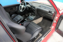 L'autorité vend la légendaire BMW M3 E30 saisie par des criminels, il faudra beaucoup de courage pour l'acheter - 10 - BMW M3 E30 1991 mozna Evo sale Domeinen 10