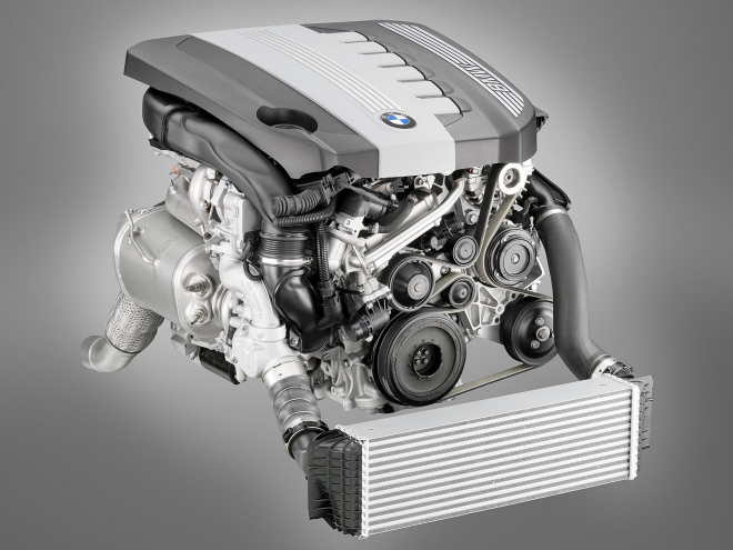 BMW 50d: naftový tri-turbo šestiválec prý již příští rok