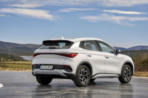 La marque chinoise est à deux doigts de battre Tesla dans les ventes mondiales de VE, ce sera la prochaine percée - 2 - BYD Atto 3 2023 illustration photo 02