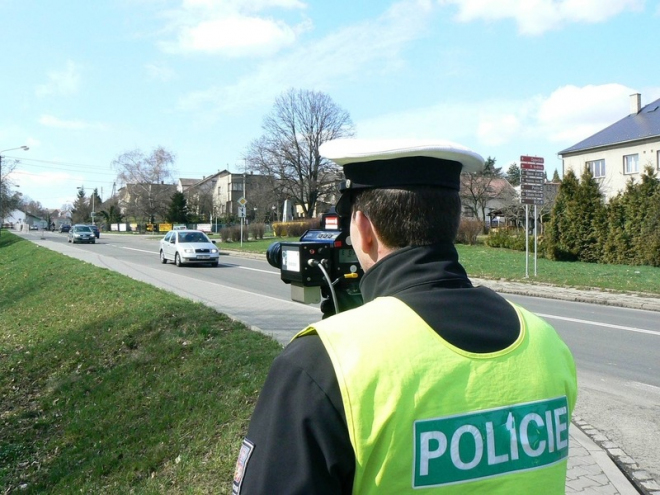 Policie chce koupit dalších 103 laserových radarů, z peněz na prevenci