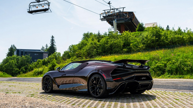 Bugatti přiznalo, že svá auta dodává zákazníkům už ojetá, navíc se s nimi před předáním ani trochu nemaže