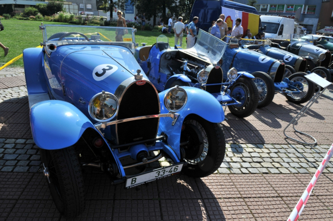 Zveme vás na největší sraz vozů Bugatti, už tento týden v Napajedlích