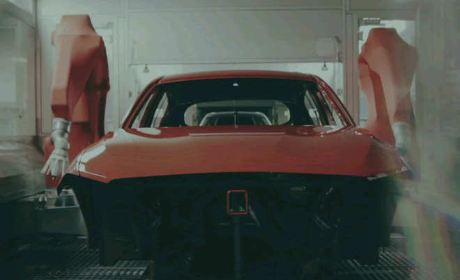 BMW 1 2012: netradiční průlet výrobním procesem (video)