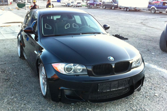 BMW 1 M hatchback: zuřivý pitbull s 420 koňmi