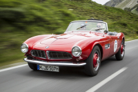 Slavné BMW 507 slaví šedesátiny, v Mnichově jsou tak k vidění i prototypy