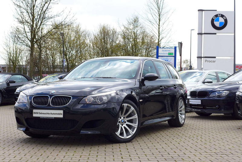 Kupte Si Bmw M5 Touring E61 Byl To Posledni Kombik Od Divize M Autoforum Cz