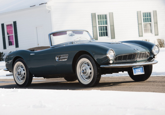 BMW 507 z roku 1958 v originálním stavu bylo vydraženo za 48 milionů Kč