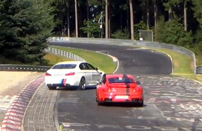 Ring Taxi BMW má za sebou další nehodu na Nordschleife, řidič nezvládl drift (foto, + video)