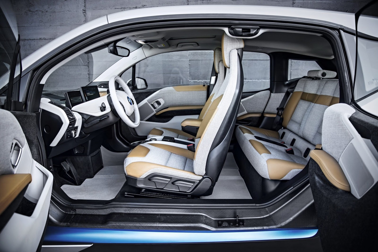 Bmw I3 Dorazilo Na Cesky Trh Obslouzi Jej Zatim Jediny Autorizovany Servis Autoforum Cz