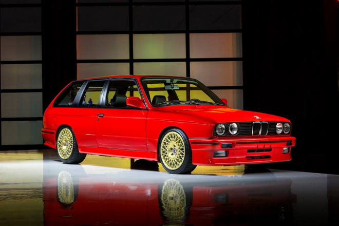 BMW M3 E30 jako dvoudveřový kombík je bizarní auto snů