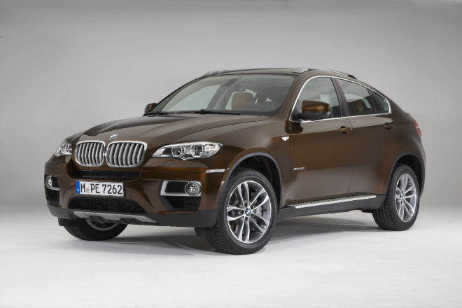 BMW X6 2012: facelift pana Kontroverzního