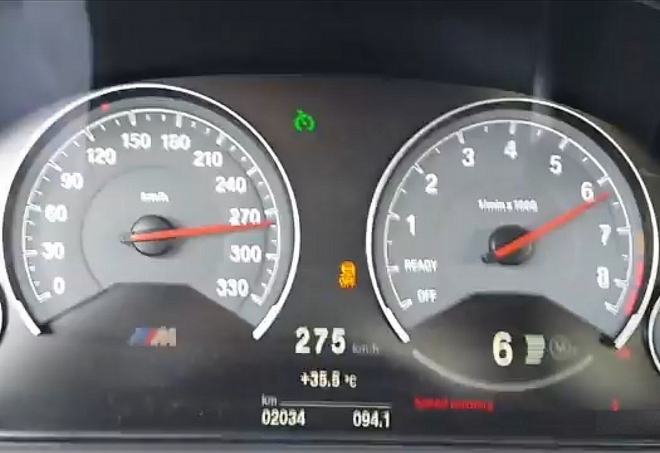 BMW M3 F80: takto drtivě zrychluje z 0 na 280 km/h, zvukem ale neohromí (videa)