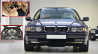 K mání je BMW 750i E38 z konce výroby. Má V12, hromadu výbavy a 28 tkm