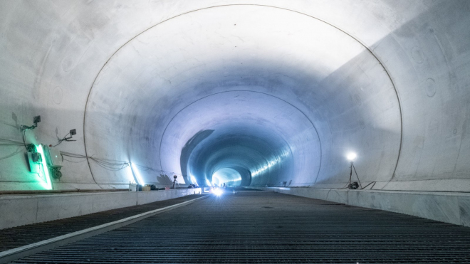 Nové řešení silničního tunelu bude pozoruhodným způsobem nutit řidiče k tomu, aby jeli rychleji