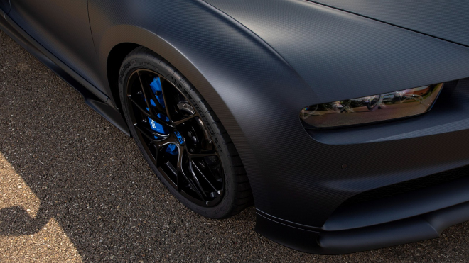 Odřené kolo na Bugatti Chiron je omyl za statisíce až miliony, už slyšet tu devastaci trhá srdce