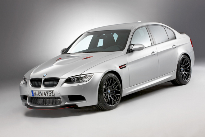 BMW M3 CRT i Frozen Black hlásí vyprodáno