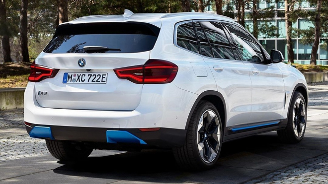 BMW se zaleklo kritiky, uniknuvší novinka se vzdala další kontroverzní variace ledvinek