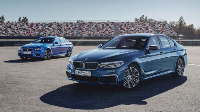 Nové BMW M550i se postavilo končící M5 F10. Skončilo to dvojitým debaklem