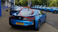 Thajský miliardář koupil 19 BMW i8 jako dar. Jenže asi zapomněl, pro koho