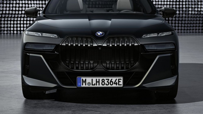 Nové BMW 7 v poslední verzi zrozené pro německé dálnice ukázalo svou dynamiku právě tam